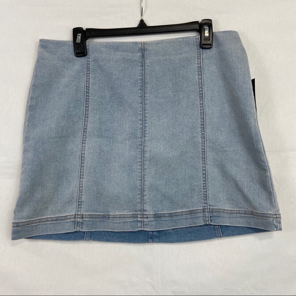 NWT Wild Fable denim Zip up skirt